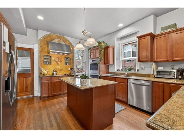 1160 York St, Denver, CO 80206