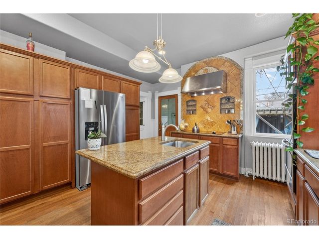 1160 York St, Denver, CO 80206