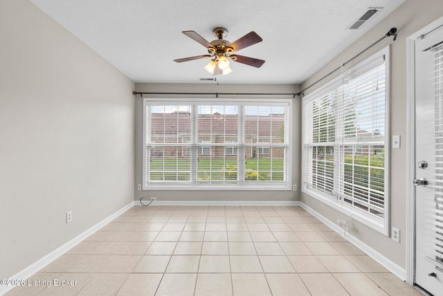 183 Hardy Ln, Mt Washington, KY 40047