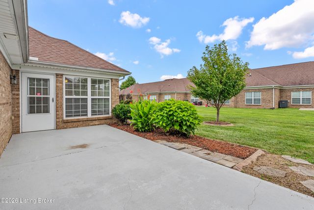 183 Hardy Ln, Mt Washington, KY 40047