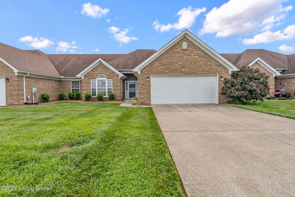 183 Hardy Ln, Mt Washington, KY 40047