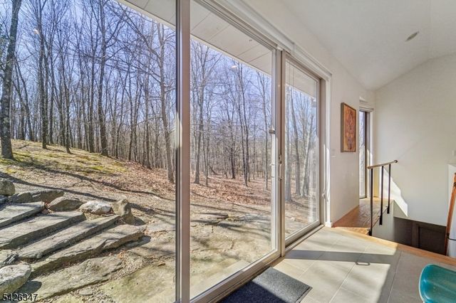 71 Sally Harden Rd, Wantage Twp., NJ 07461
