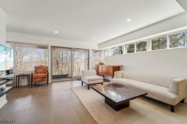 71 Sally Harden Rd, Wantage Twp., NJ 07461