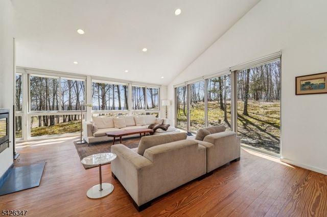 71 Sally Harden Rd, Wantage Twp., NJ 07461