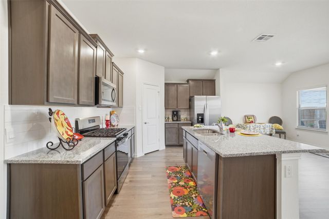 1416 Blossom Court Drive, Princeton, TX 75407