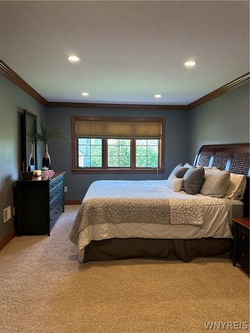 6275 Kraus Road, Clarence, NY 14032