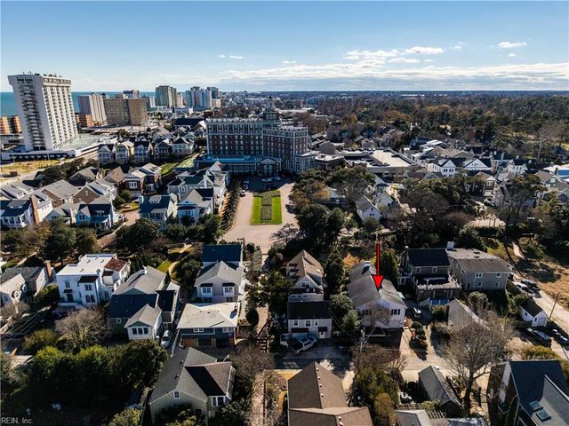 304 Cavalier DR, Virginia Beach, VA 23451