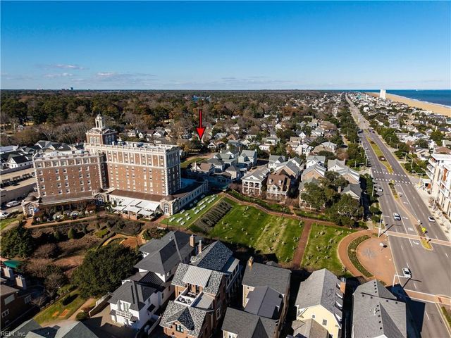 304 Cavalier DR, Virginia Beach, VA 23451