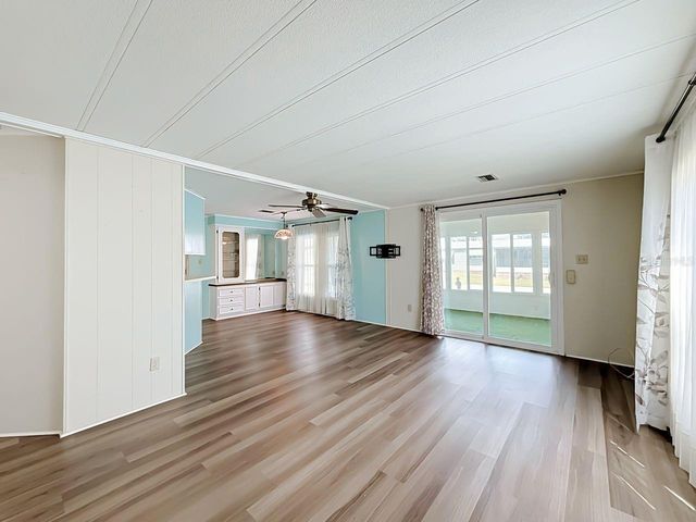 2361 W COACH N FOUR DRIVE, Leesburg, FL 34748
