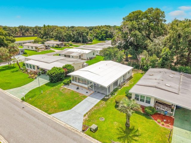 2361 W COACH N FOUR DRIVE, Leesburg, FL 34748