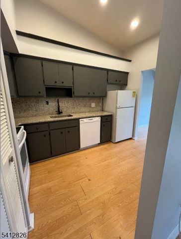 12 N Slope, Union Twp., NJ 08809