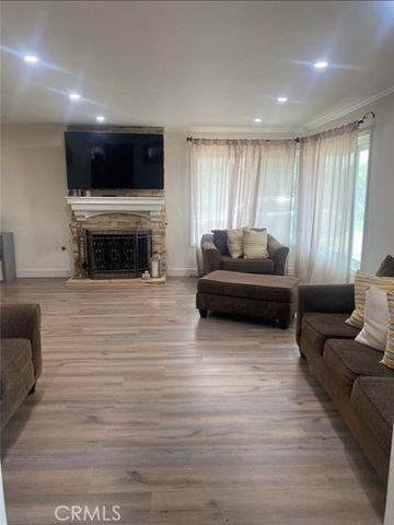 5821 Crown Drive, Jurupa Valley, CA 91752