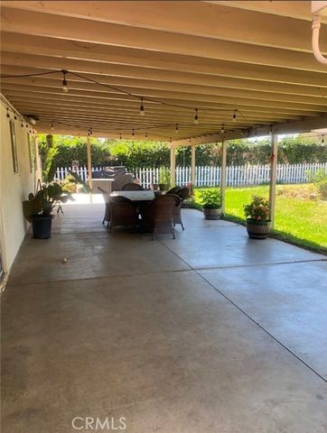 5821 Crown Drive, Jurupa Valley, CA 91752