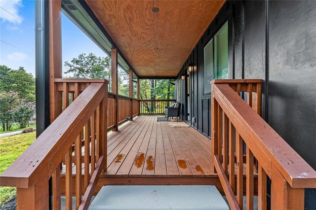 1111 Hillcrest SE Drive, Atlanta, GA 30316