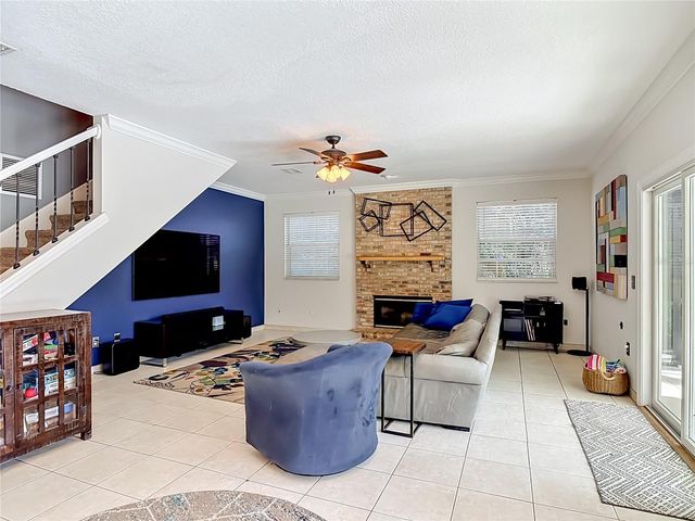 237 CEDARWOOD COURT, Debary, FL 32713
