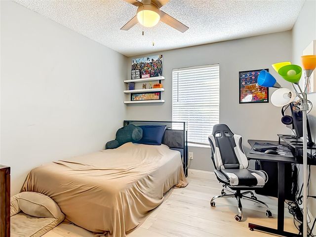 237 CEDARWOOD COURT, Debary, FL 32713