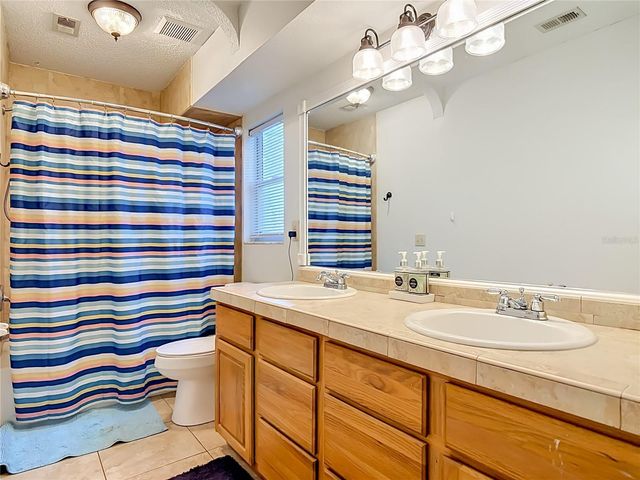 237 CEDARWOOD COURT, Debary, FL 32713