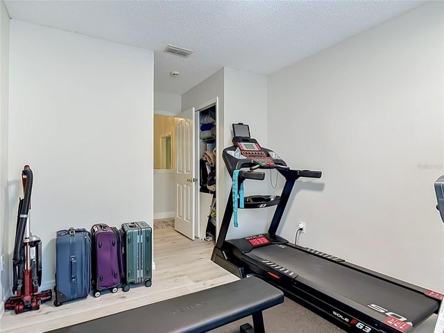 237 CEDARWOOD COURT, Debary, FL 32713