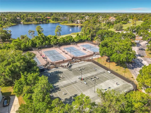 237 CEDARWOOD COURT, Debary, FL 32713