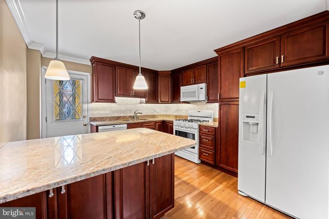 602 S CURLEY ST, Baltimore, MD 21224