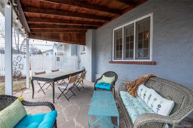 2710 S Grant Street, Englewood, CO 80113