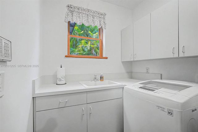 8200 SW 182nd Street, Palmetto Bay, FL 33157