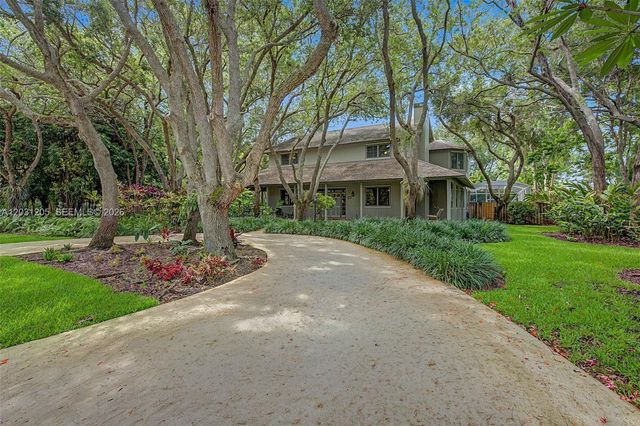 8200 SW 182nd Street, Palmetto Bay, FL 33157