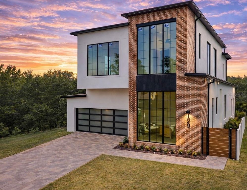 Image 2 of property listing at 629 COUNTRY CLUB DRIVE, Winter Park, FL 32789