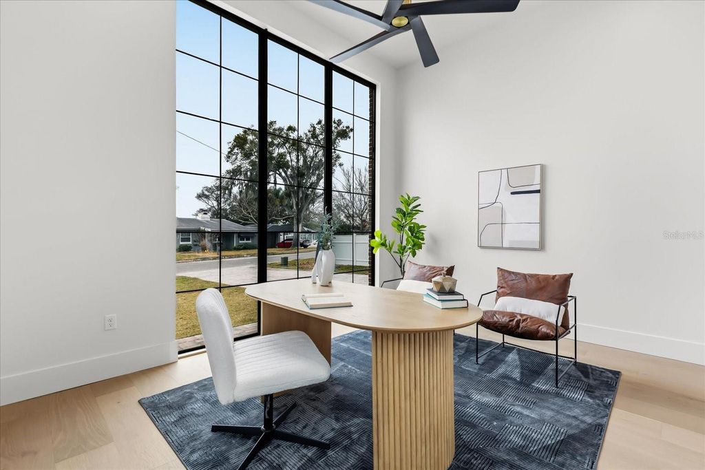 Image 11 of property listing at 629 COUNTRY CLUB DRIVE, Winter Park, FL 32789