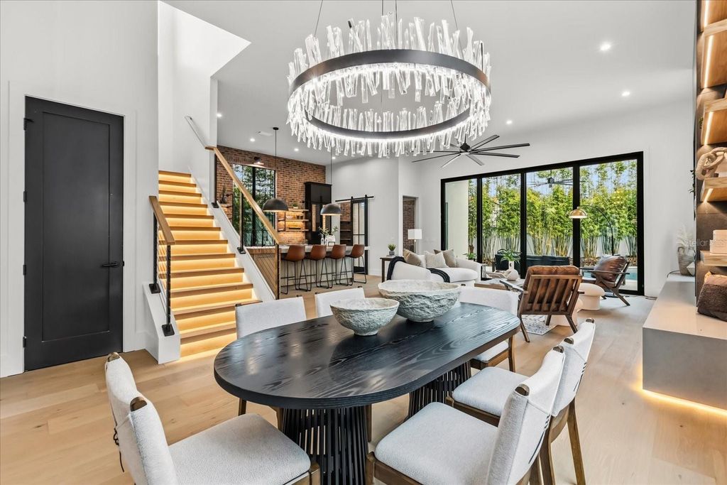 Image 18 of property listing at 629 COUNTRY CLUB DRIVE, Winter Park, FL 32789