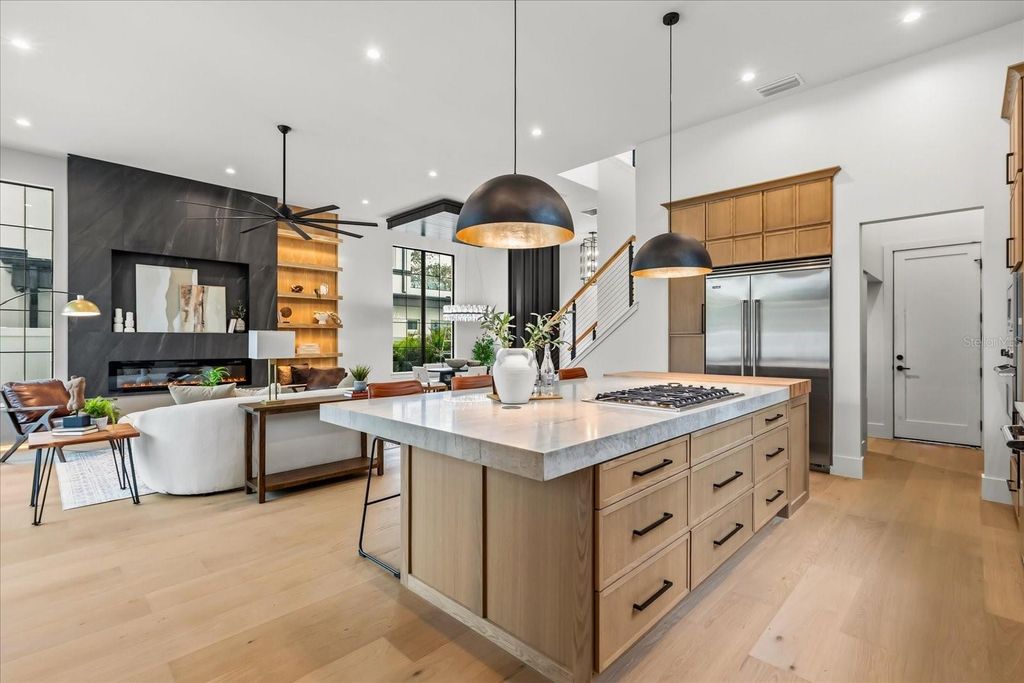 Image 22 of property listing at 629 COUNTRY CLUB DRIVE, Winter Park, FL 32789