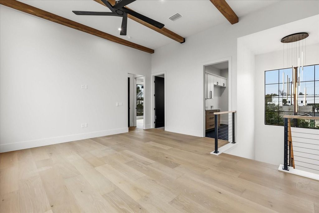 Image 30 of property listing at 629 COUNTRY CLUB DRIVE, Winter Park, FL 32789