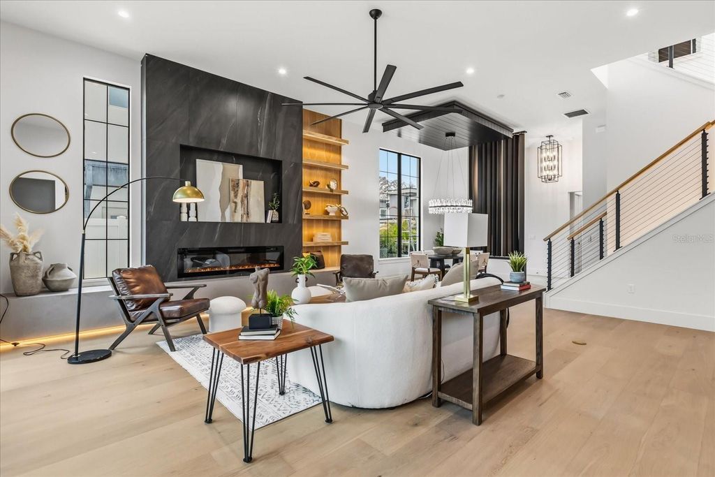 Image 9 of property listing at 629 COUNTRY CLUB DRIVE, Winter Park, FL 32789