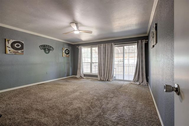 9721 Lakeland Terrace, Oklahoma City, OK 73162
