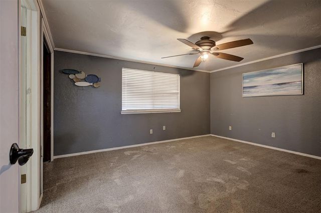 9721 Lakeland Terrace, Oklahoma City, OK 73162
