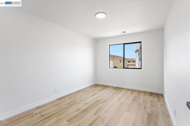 4306 Lisa Dr, Union City, CA 94587