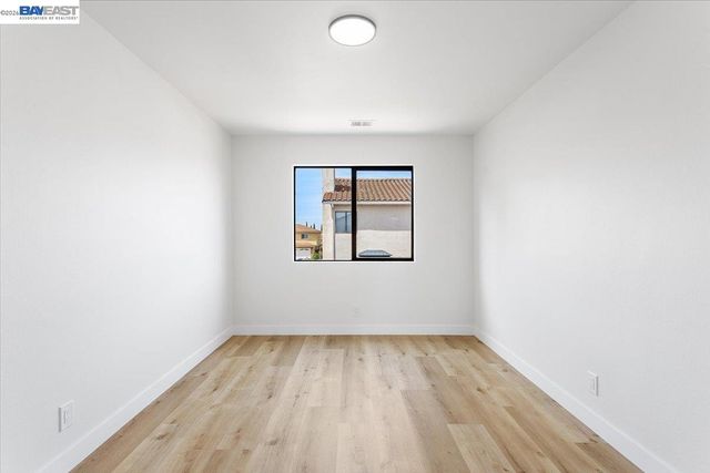 4306 Lisa Dr, Union City, CA 94587