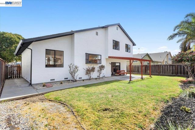 4306 Lisa Dr, Union City, CA 94587