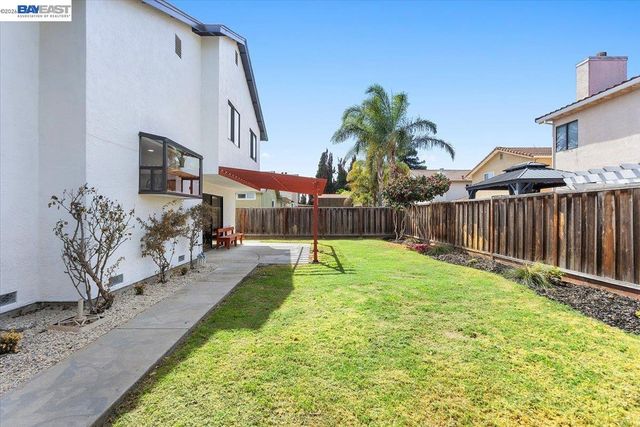 4306 Lisa Dr, Union City, CA 94587