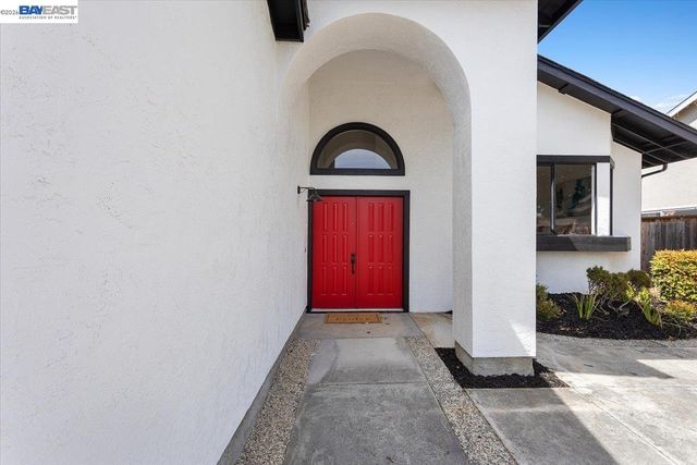 4306 Lisa Dr, Union City, CA 94587