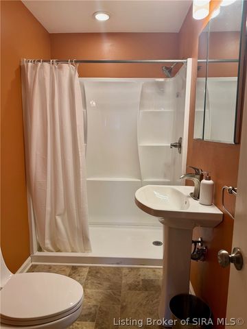 205 S Second Street, Scottsburg, IN 47170