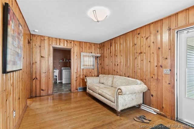 205 S Second Street, Scottsburg, IN 47170