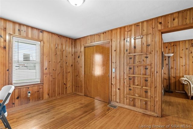 205 S Second Street, Scottsburg, IN 47170