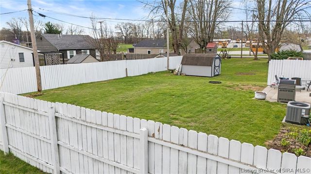 205 S Second Street, Scottsburg, IN 47170