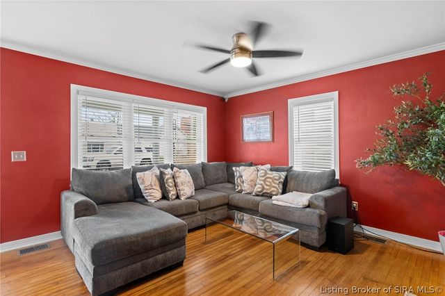 205 S Second Street, Scottsburg, IN 47170