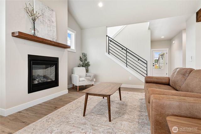 312 W 3rd Street, Everson, WA 98247