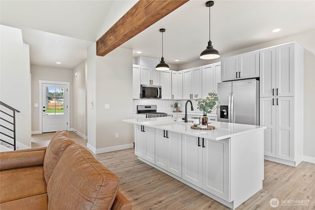 312 W 3rd Street, Everson, WA 98247