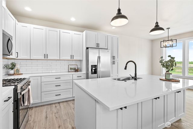 312 W 3rd Street, Everson, WA 98247