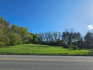 E 0 Main ST, Bedford, VA 24523