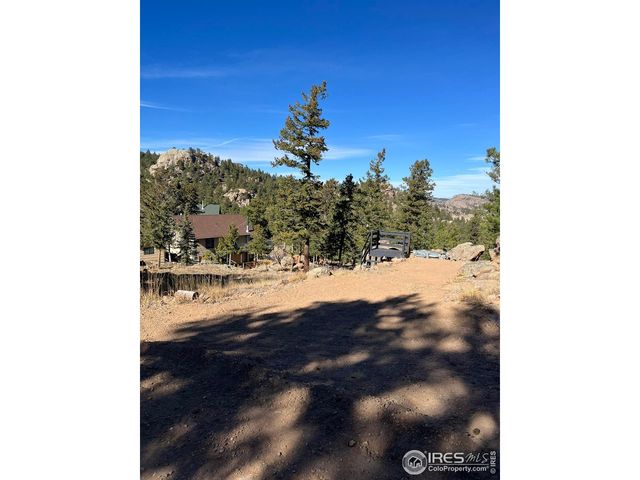 4360 Green Mountain Dr, Livermore, CO 80536